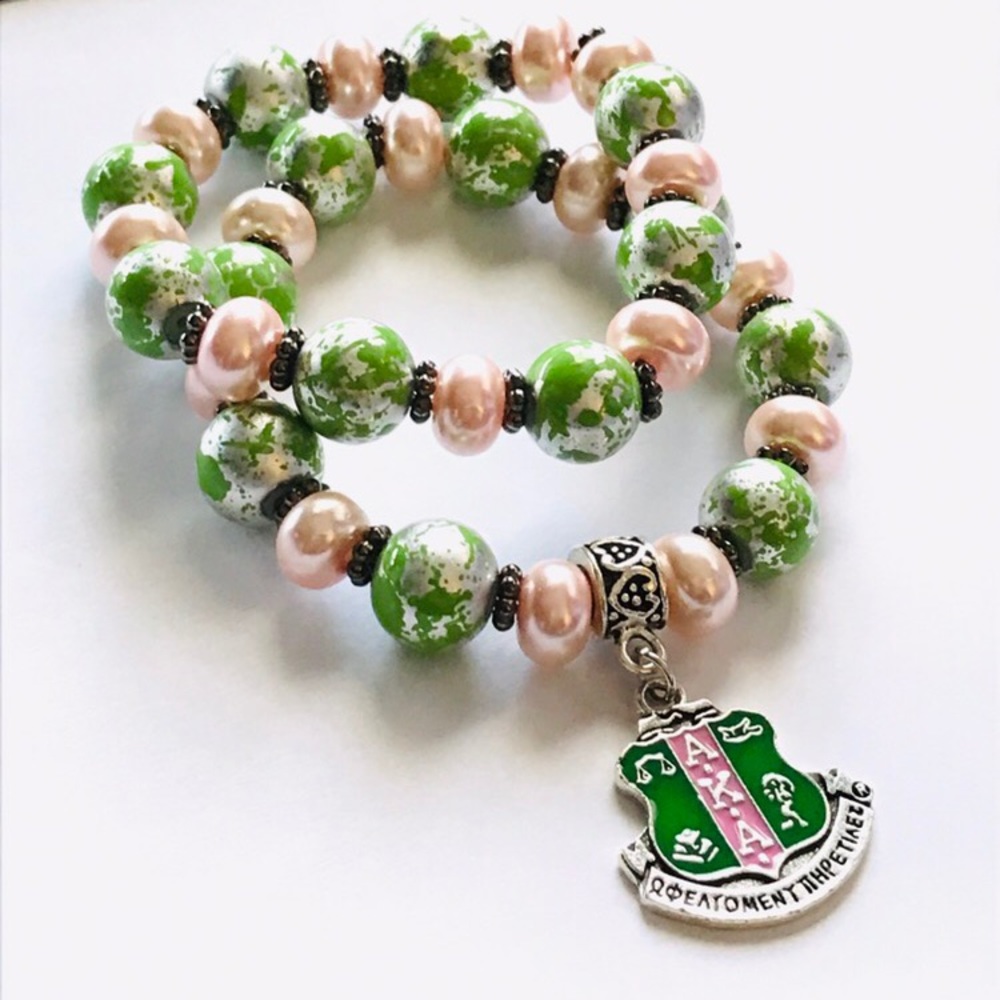 AKA bracelet set